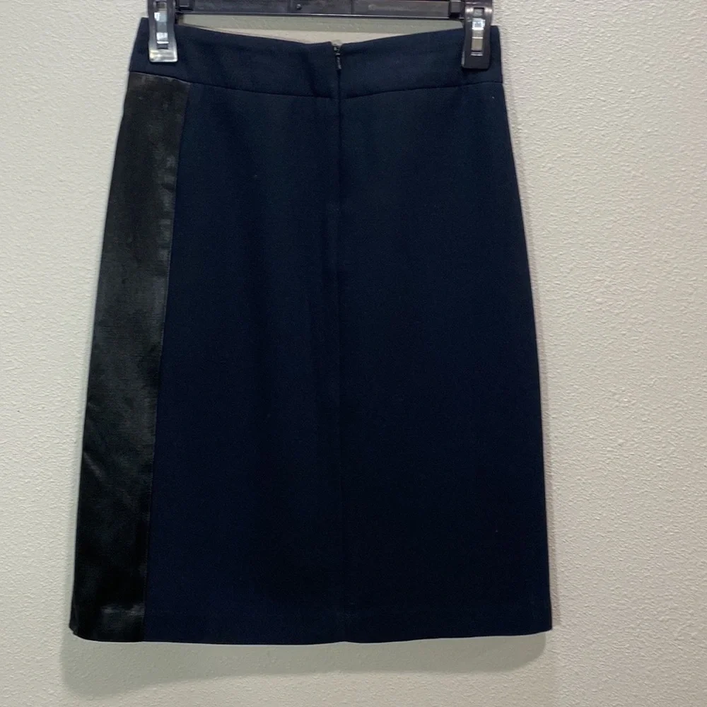 Gap‎ navy pencil skirt lined